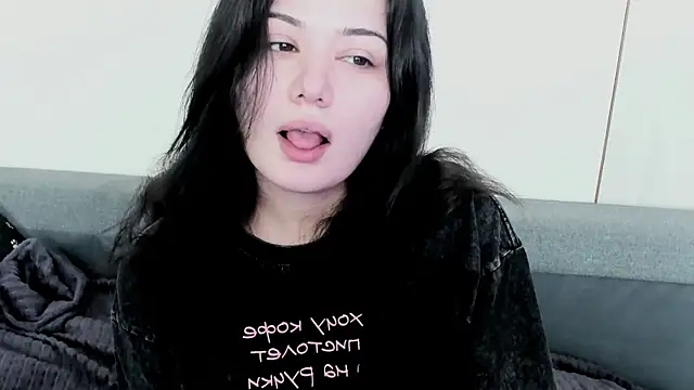 Snapshot of Dark_Moni chatting on 07-04-26, 03:35 Dark Moni online show from 07-04-26, 03:35