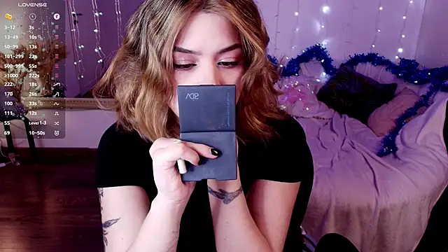 Dark Moni online show from 12-14-25, 02:51