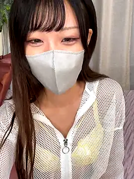 emiiiii1001 online show from 10-14-25, 03:07