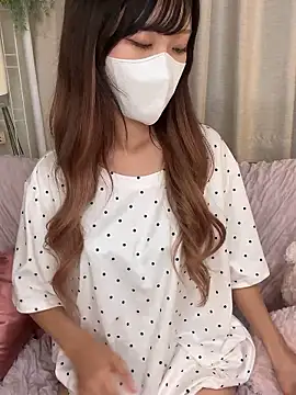 emiiiii1001 online show from 09-20-25, 02:16