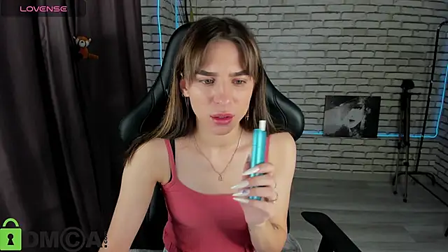 lasly moon online show from 12-18-25, 12:38