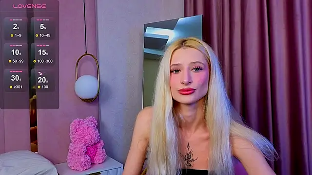 Monica Leen online show from 10-14-25, 06:36