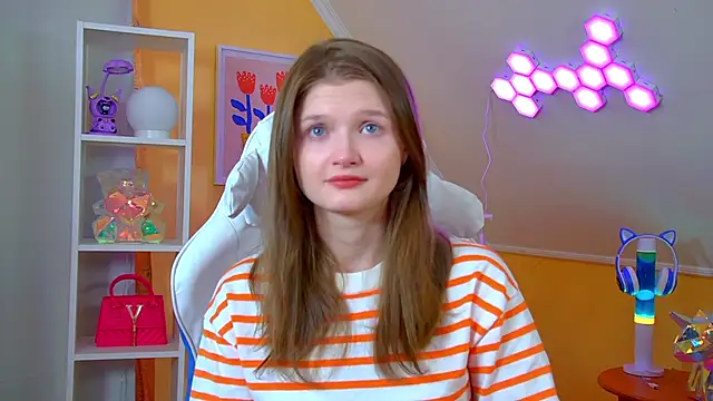 JaneRosen online show from 04-25-26, 06:27