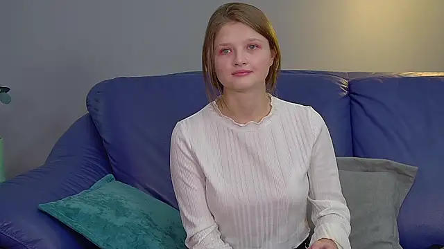 Snapshot of JaneRosen chatting on 09-19-25, 06:28 JaneRosen online show from 09-19-25, 06:28