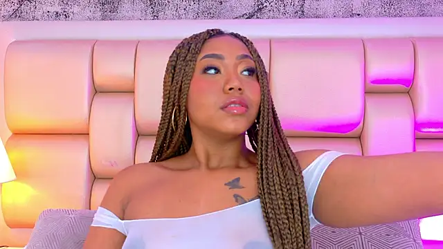 Snapshot of AngelaRoberts chatting on 03-10-26, 08:24 AngelaRoberts online show from 03-10-26, 08:24