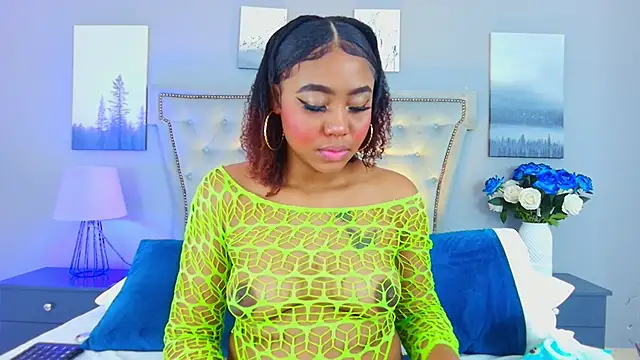 Snapshot of AngelaRoberts chatting on 01-08-26, 04:07 AngelaRoberts online show from 01-08-26, 04:07