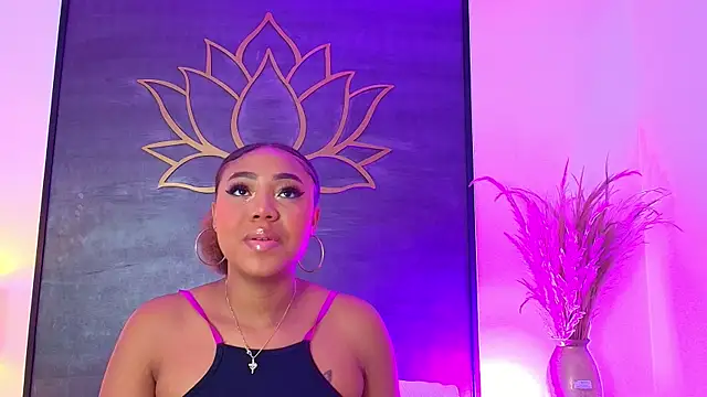 Snapshot of AngelaRoberts chatting on 03-29-26, 08:21 AngelaRoberts online show from 03-29-26, 08:21