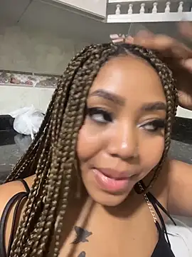 Snapshot of AngelaRoberts chatting on 02-10-26, 01:15 AngelaRoberts online show from 02-10-26, 01:15