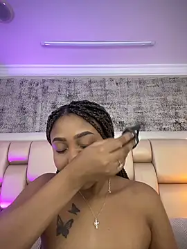 Snapshot of AngelaRoberts chatting on 02-27-26, 08:08 AngelaRoberts online show from 02-27-26, 08:08