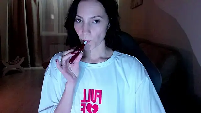 Snapshot of AdeleShinemm chatting on 09-13-25, 03:34 AdeleShinemm online show from 09-13-25, 03:34