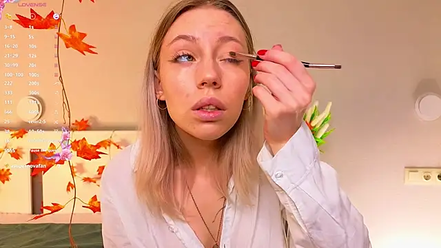 NyxaThorn online show from 11-29-25, 02:39