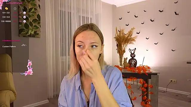 NyxaThorn online show from 11-01-25, 02:33