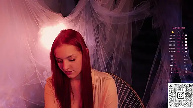 GildedKitten online show from 11-18-25, 07:39