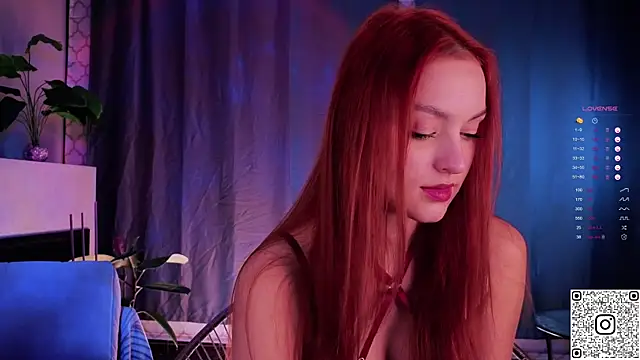 GildedKitten online show from 11-09-25, 06:56