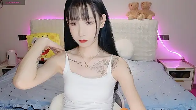 Snapshot of M-OTT_ chatting on 10-04-25, 03:13 M-OTT online show from 10-04-25, 03:13
