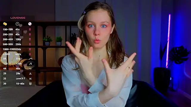 Snapshot of Tender_beauty chatting on 06-17-26, 06:29 Tender beauty online show from 06-17-26, 06:29