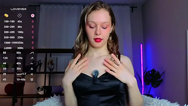 Tender beauty online show from 06-03-26, 05:17