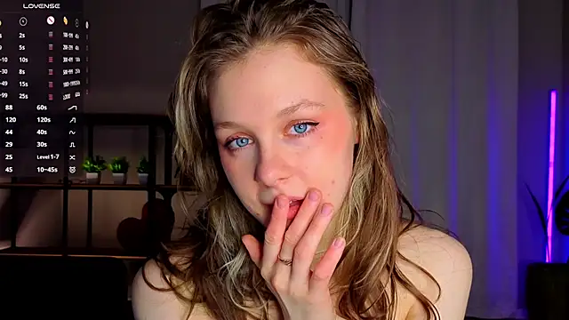 Tender beauty online show from 05-17-26, 05:57