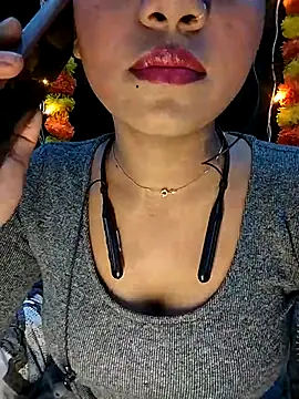 Horny Ishika online show from 02-18-26, 07:43