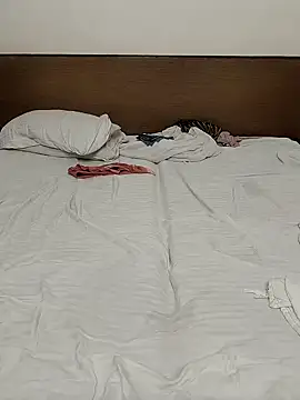 Aunty Boy 143 online show from 10-09-25, 06:41