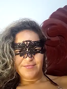 RaphinhaSanches online show from 11-29-25, 09:53