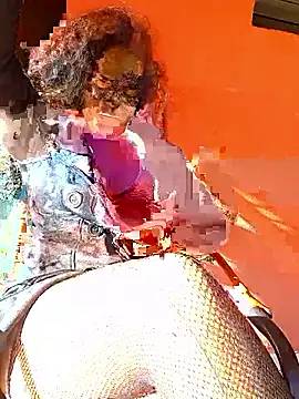 RaphinhaSanches online show from 06-07-26, 11:26