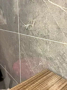 Knorr Vietnams online show from 11-17-25, 01:04