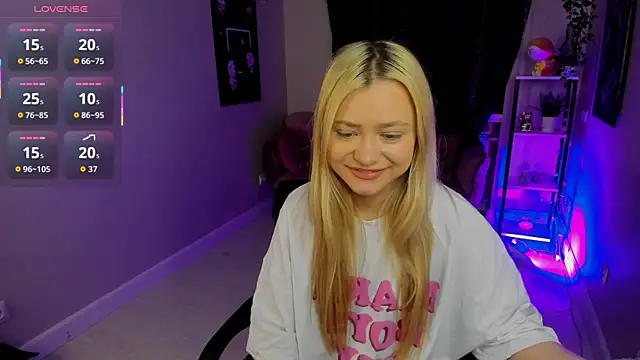 Millie Vanillies online show from 10-05-25, 02:19