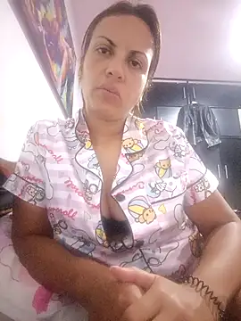 Snapshot of Antonellasex18 chatting on 09-23-25, 03:30 Antonellasex18 online show from 09-23-25, 03:30