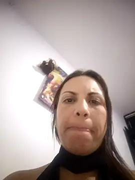 Snapshot of Antonellasex18 chatting on 11-05-25, 04:04 Antonellasex18 online show from 11-05-25, 04:04