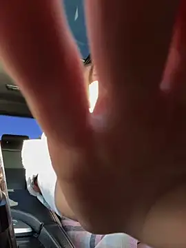  JessyRey  online show from 10-29-25, 11:42