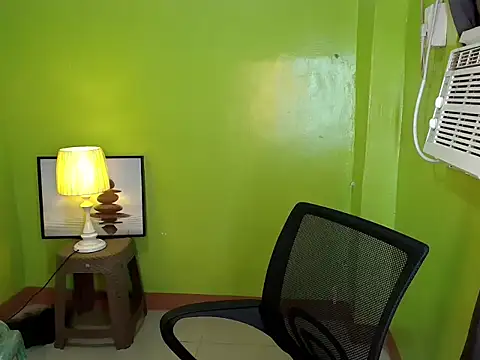 SultryCyraFoxmore online show from 04-04-26, 03:57