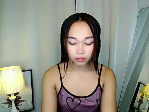 SultryCyraFoxmore online show from 05-20-26, 12:35