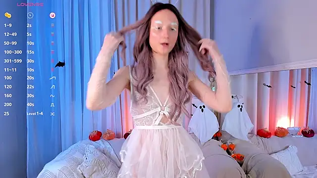 MilliMouse online show from 10-20-25, 11:49