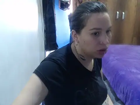 cloequeen15 online show from 03-20-26, 04:41