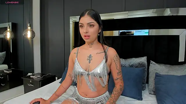 hannah miltonn online show from 12-18-25, 10:57