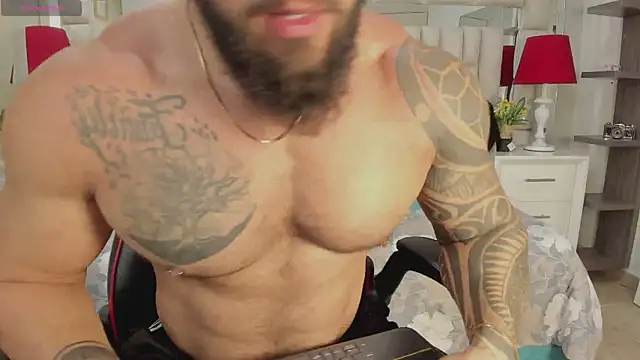 Snapshot of college_muscle_ass1 chatting on 10-14-25, 01:01 college muscle ass1 online show from 10-14-25, 01:01