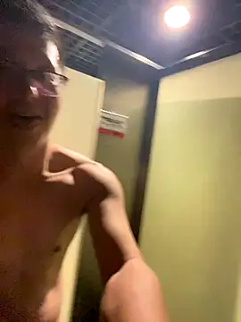 maxime0928 online show from 10-26-25, 12:38