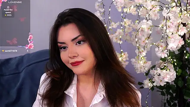 MerlynDinovo online show from 11-18-25, 09:01