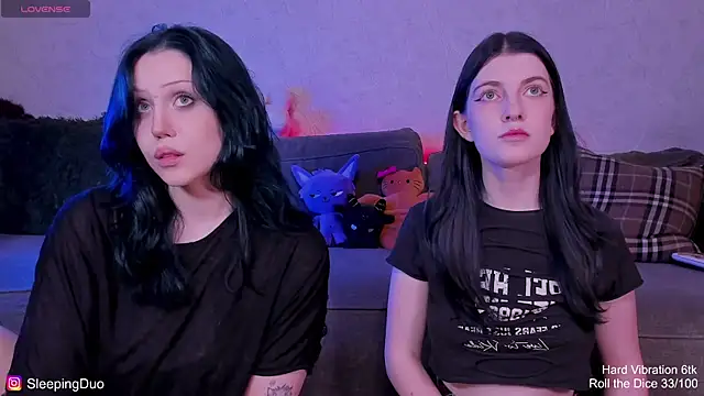 Threesomebabes online show from 06-16-26, 08:31