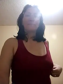 Oriana Jhonson online show from 12-20-25, 04:32