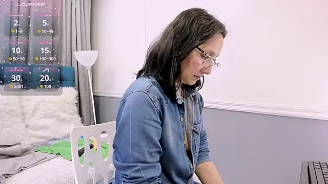 Oriana Jhonson online show from 10-29-25, 10:58