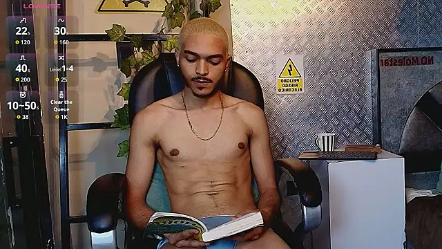 MarcusRain  online show from 02-03-26, 06:40