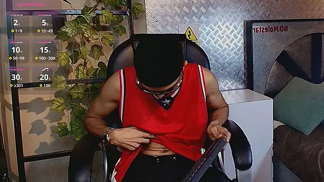 MarcusRain  online show from 02-03-26, 03:48