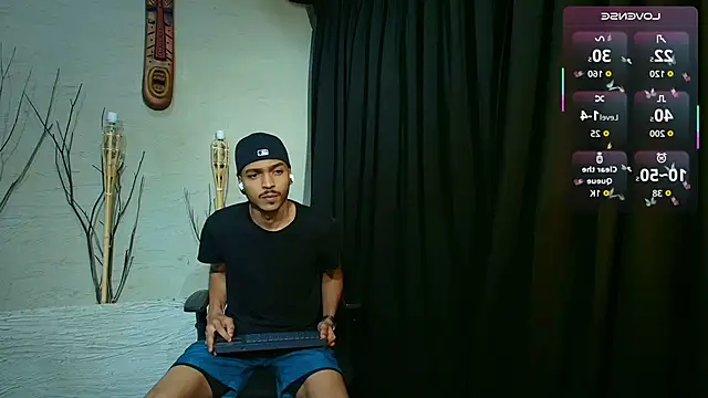 Snapshot of MarcusRain_ chatting on 10-14-25, 07:47 MarcusRain online show from 10-14-25, 07:47