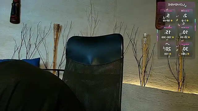 Snapshot of MarcusRain_ chatting on 10-21-25, 07:35 MarcusRain online show from 10-21-25, 07:35