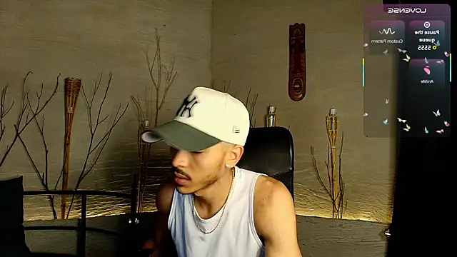 MarcusRain  online show from 10-24-25, 07:46