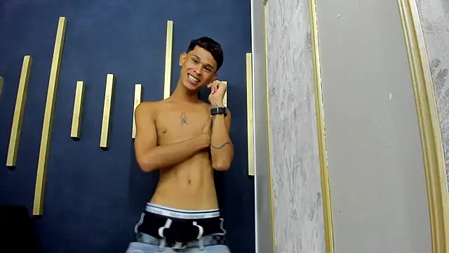 Snapshot of Just_D4v7 chatting on 10-04-25, 07:37 Just D4v7 online show from 10-04-25, 07:37