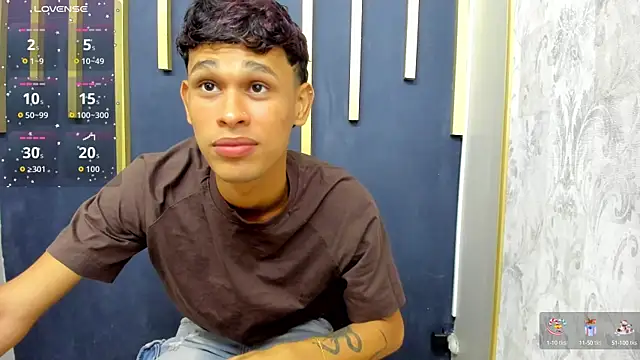 Snapshot of Just_D4v7 chatting on 09-30-25, 07:09 Just D4v7 online show from 09-30-25, 07:09