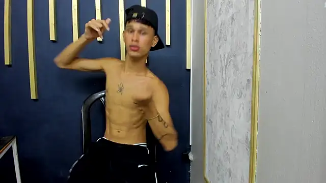 Snapshot of Just_D4v7 chatting on 09-17-25, 07:16 Just D4v7 online show from 09-17-25, 07:16